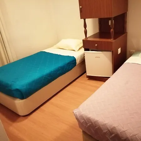 Residencia Vale Formoso Affittacamere