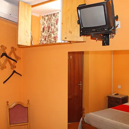 Residencia Vale Formoso 3* Porto