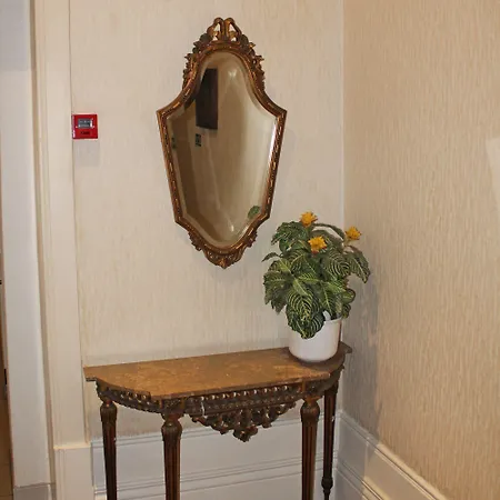 Residencia Vale Formoso Gasthof Porto