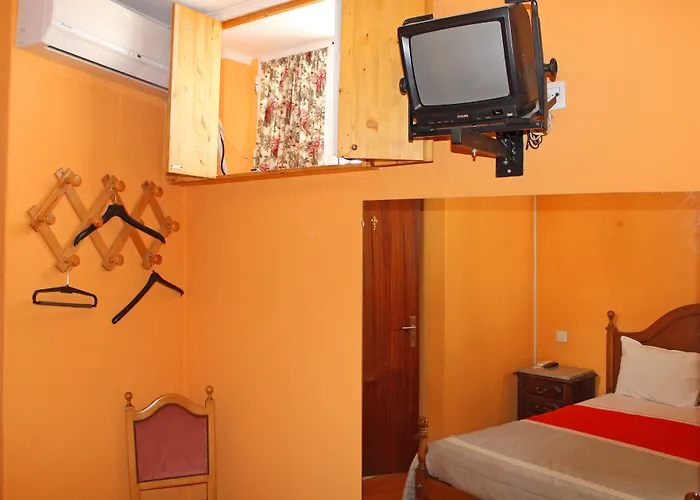 Residencia Vale Formoso 3* Порту