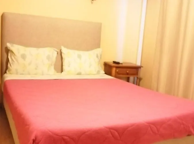 Residencia Vale Formoso 3* Oporto